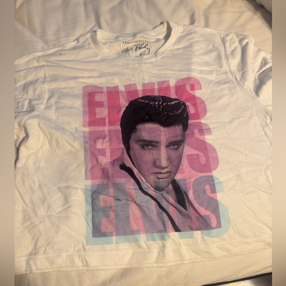 Aeropostale Elvis Pink and White Short Sleeve Tee with tags